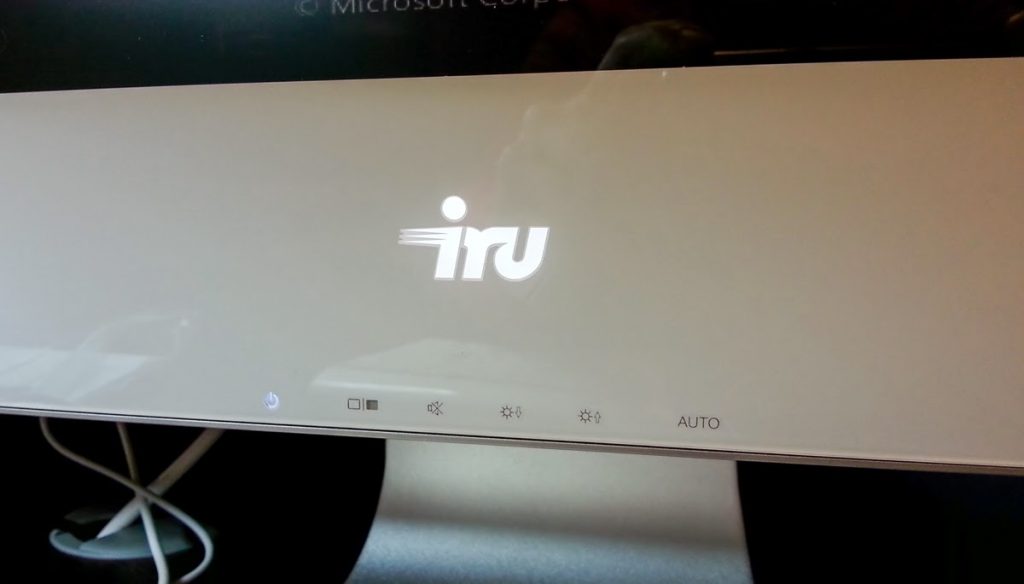 Моноблок от iRU 308 — наверное хороший выбор | Многобукфф